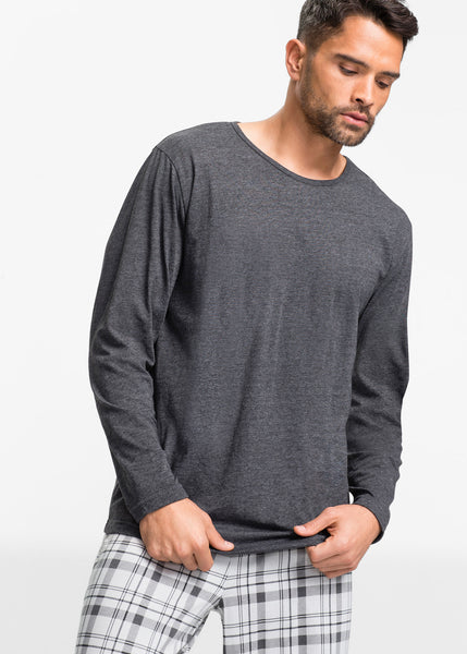 Comfortable pajamas with checked pants