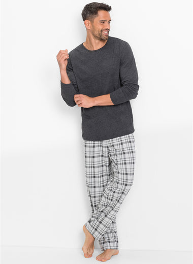 Comfortable pajamas with checked pants