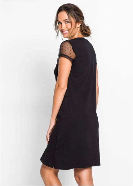 Playful housedress with a transparent insert