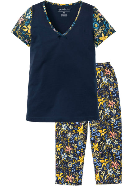 Capri pajamas with short sleeves