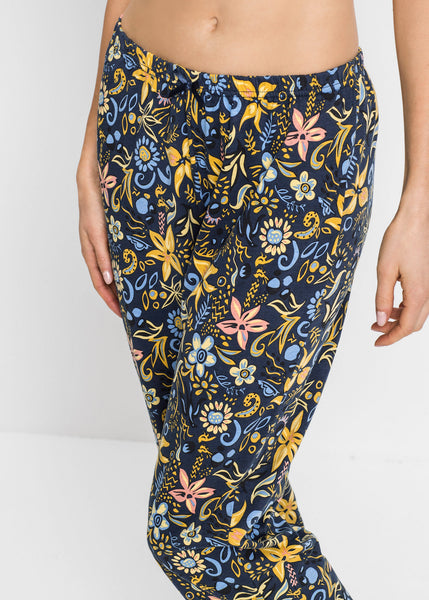 Capri pajamas with short sleeves