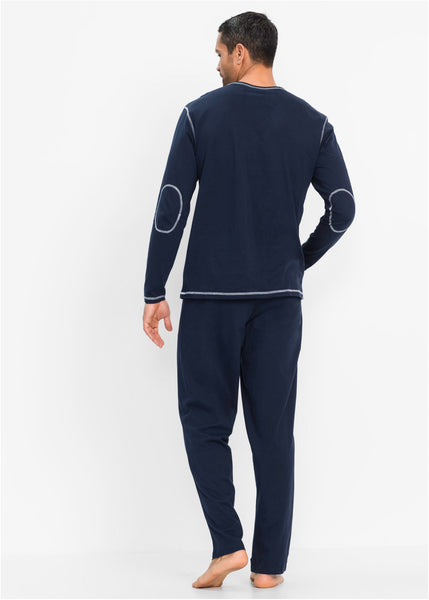 Easy to wear pajamas with decorative seams