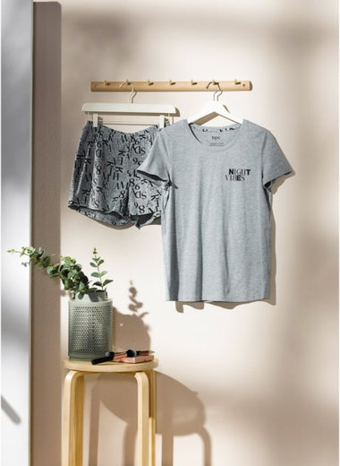 Ladies Shorty Set