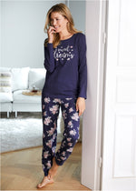 Floral pajamas with long sleeves