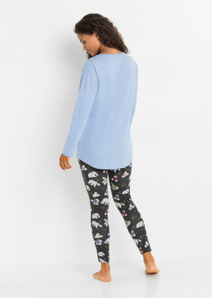 Cozy pajamas with a gift bag