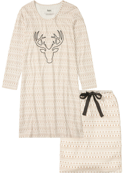 Cozy nightgown with a practical gift bag