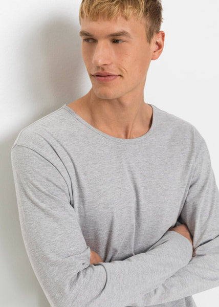 Comfortable pajamas with checked pants